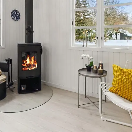 Hubertina - 30km From The Sea By Interhome Vakantiehuis